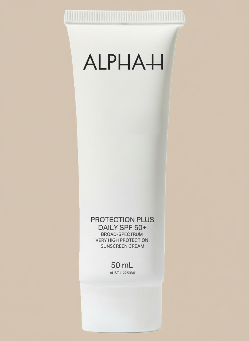 Protection Plus Daily SPF50+ – Dagcrème met Hoge Zonbescherming voor de vette huid